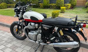 Royal Enfield interceptor int 650 2021