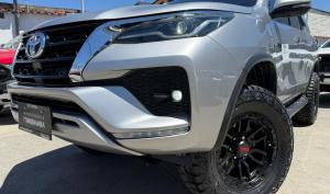 Toyota Fortuner 4.0 2022