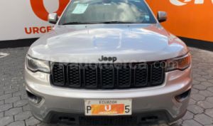 foto de Autos marca Jeep seminuevo modelo Grand Cherokee Laredo año 2019 en Quito