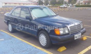 Mercedes Benz—™ 230E 1992