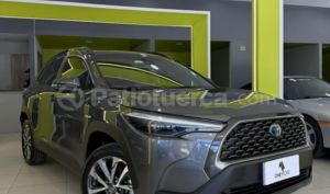 foto de Toyota Corolla Cross High 2024