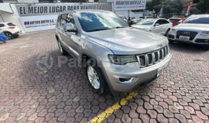 foto de Jeep Cherokee Laredo 2017