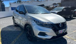 foto de Autos marca Nissan seminuevo modelo Qashqai sense año 2020 en Quito