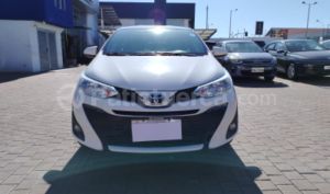 foto de Autos marca Toyota seminuevo modelo Yaris Sport año 2020 en Cuenca