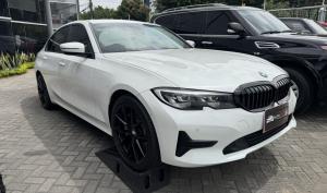 BMW 330i 2020