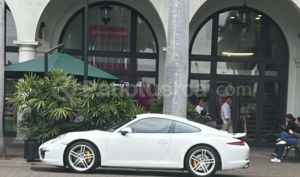 Porsche 911 Carrera 4 2015