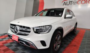 foto de Autos marca Mercedes Benz seminuevo modelo GLC 200 Basic año 2020 en Quito