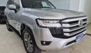 foto de Autos marca Toyota seminuevo modelo Land Cruiser 300 año 2024 en Quito