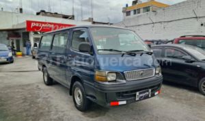 foto de Autos marca Toyota seminuevo modelo Hiace año 2004