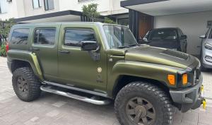 Hummer H3 2010