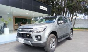 foto de Autos marca Chevrolet seminuevo modelo TRAILBLAZER PREMIER año 2024 en Quito