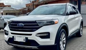 Ford Explorer XLT 2023