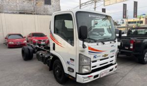 foto de Autos marca Chevrolet seminuevo modelo NMR 613 año 2017