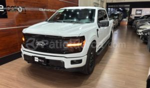 foto de Autos marca Ford seminuevo modelo F150 XLT 4X4 año 2025 en Quito