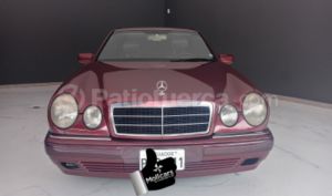 Mercedes Benz—™ E230 1996