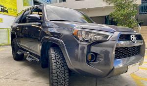 Toyota 4Runner 2017