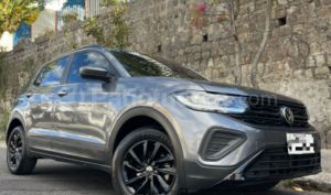 foto de Autos marca Volkswagen seminuevo modelo T-Cross  Trendline año 2025 en Quito