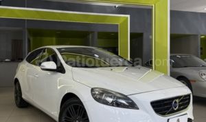 Volvo V40 2014