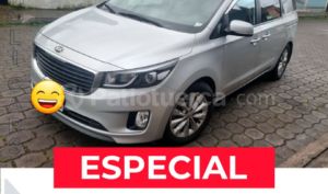 Kia Grand Carnival 2018