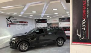 foto de Autos marca Peugeot seminuevo modelo 2008 FIN L año 2024 en Quito
