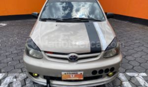 foto de Toyota Yaris 2005
