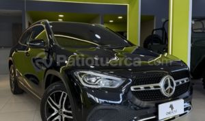 foto de Autos marca Mercedes Benz seminuevo modelo GLA 200 año 2023 en Quito
