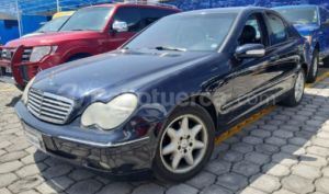 Mercedes Benz—™ C240 2001