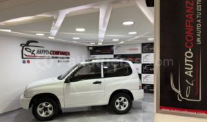 foto de Autos marca Chevrolet seminuevo modelo Grand Vitara 3P año 2010