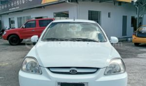 Kia Rio Stylus 2011