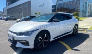 foto de Autos marca Kia seminuevo modelo EV6 año 2024 en Quito