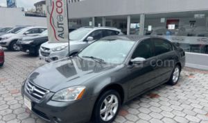 foto de Autos marca Nissan seminuevo modelo Altima año 2005 en Quito