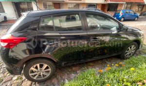 foto de Autos marca Toyota seminuevo modelo Yaris HB año 2020