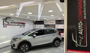 foto de Autos marca Honda seminuevo modelo WR-V año 2025 en Quito