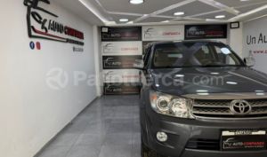 foto de Autos marca Toyota seminuevo modelo AWT FORTUNER año 2011