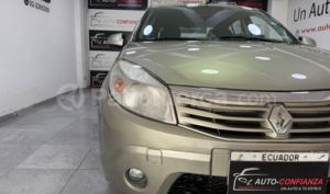 foto de Autos marca Renault seminuevo modelo Sandero año 2012 en Quito