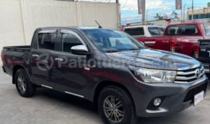 foto de Toyota Hilux CD 4x2 2020