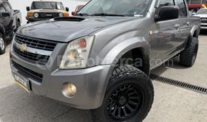 foto de Autos marca Chevrolet seminuevo modelo LUV D-MAX TM 3.0 4X4 DIESEL CD año 2013 en Cuenca