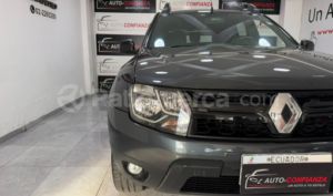 foto de Autos marca Renault seminuevo modelo Duster 2.0 año 2019 en Quito