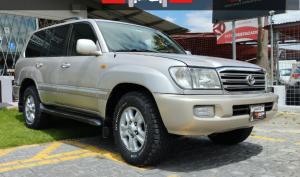 Toyota Land Cruiser 100 2005