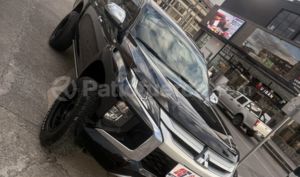 foto de Autos marca Mitsubishi seminuevo modelo L200 HIRIDER año 2022 en Cuenca