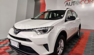 foto de Autos marca Toyota seminuevo modelo NEW RAV 4 año 2017