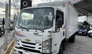 foto de Pesados marca Chevrolet seminuevo modelo NMR año 2022