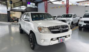 foto de Autos marca Toyota seminuevo modelo Hilux año 2009 en Quito