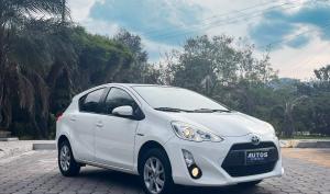 Toyota Prius C Sport 2015