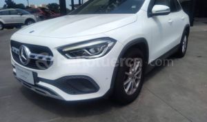 Mercedes Benz—™ GLA 200 2021