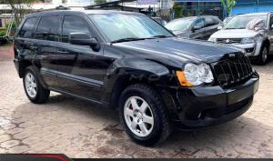 Jeep Cherokee Laredo 2009