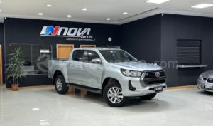 foto de Autos marca Toyota seminuevo modelo Hilux SR AC CD año 2022 en Ambato