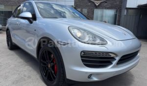foto de Autos marca Porsche seminuevo modelo Cayenne S año 2014 en Cuenca