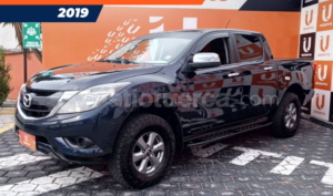 foto de Autos marca Mazda seminuevo modelo New BT-50 año 2019 en Quito