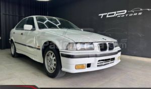 foto de BMW 328i 1998